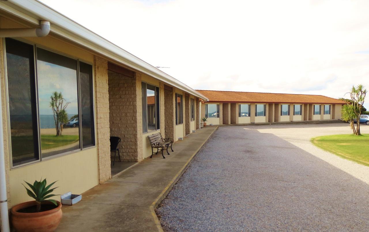 Stansbury Holiday Motel Exterior foto